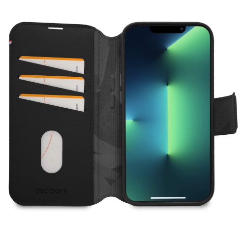 DECODED Leather Detachable Wallet Case w/MagSafe  for iPhone 14 Pro Max - Black